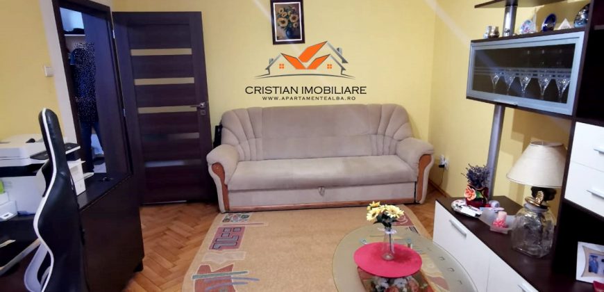 Apartament 4 camere Cetate, zona Closca, bloc foste proprietati !