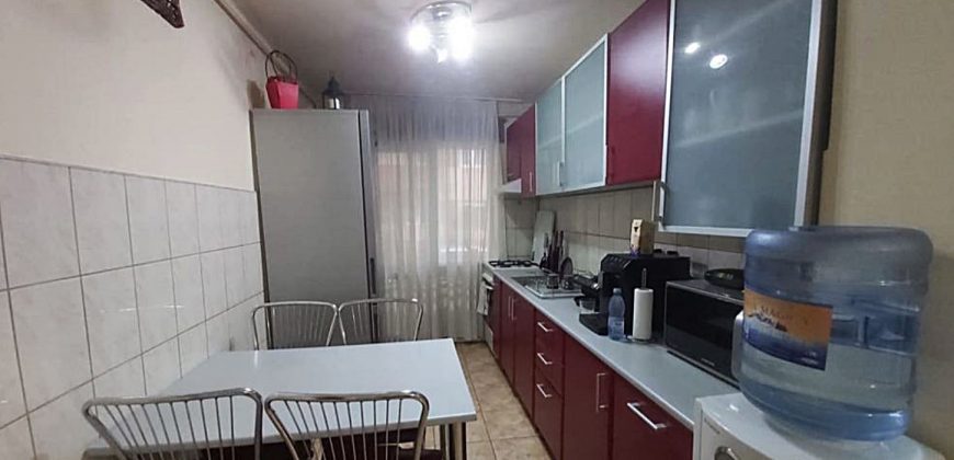 Apartament 4 camere Cetate, zona Closca, bloc foste proprietati !