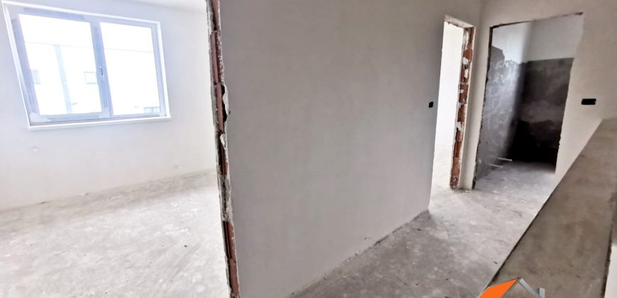 Triplex finisat la cheie-Dealul Furcilor