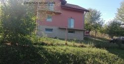 Casa, finisata, 1100 mp, comuna Ciugud!