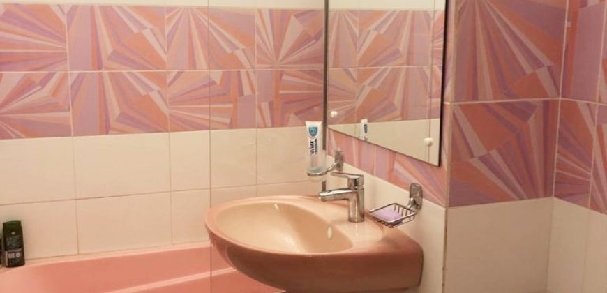 Apartament 4 camere, Cetate !