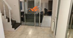 Apartament 3 camere Centru, scara interioara, finisat, mobilat, utilat nou!