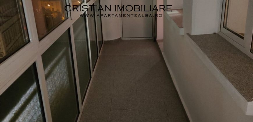 Apartament 3 camere Centru, scara interioara, finisat, mobilat, utilat nou!