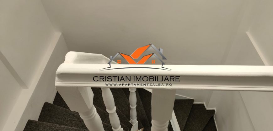 Apartament 3 camere Centru, scara interioara, finisat, mobilat, utilat nou!