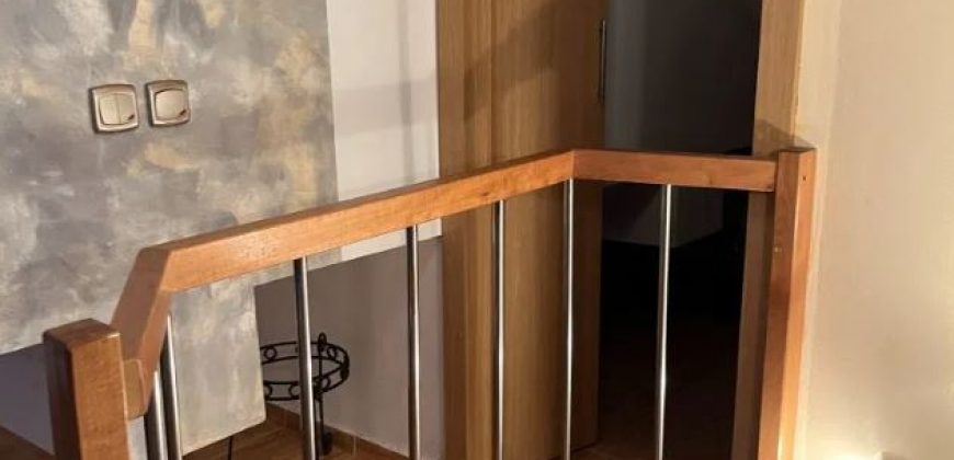 Apartament 4 camere scara interioara, Centru, cu mansarda!