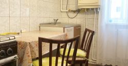 Apartament 2 camere Cetate, etajul 1 !