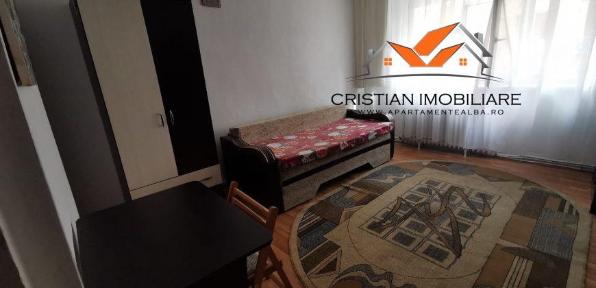 Garsoniera Cetate, etaj 2, mobilata, utilata !