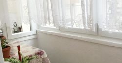 Apartament 2 camere Cetate, etajul 1 !