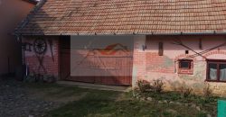 Casa de vanzare in Ighiu ,7 camere, 3 bai, teren 2159mp!