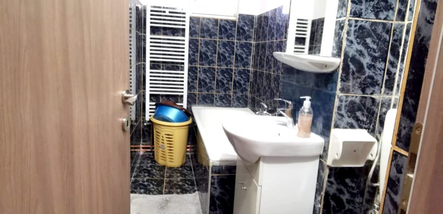 Apartament 2 camere Cetate, parter, mobilat, utilat!