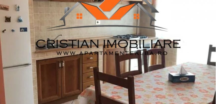 Apartament 3 camere decomandat, etaj 3, mobilat ,utilat, Cetate!