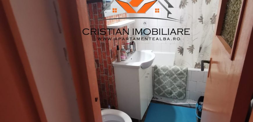 Garsoniera Cetate, etaj 1, bloc cu lift!