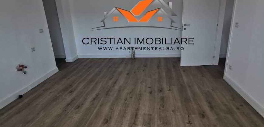 Apartament 3 camere modificat Cetate, finisat nou!
