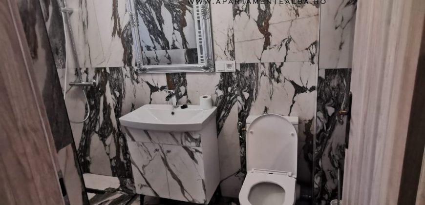 1/2 duplex, finisat , mobilat, utilat nou, Cetate-Dealul Furcilor!