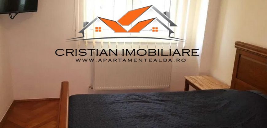 Apartament 4 camere decomandat cu scara interioara, , Centru!