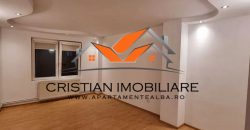 Apartament 4 camere decomandat, 2 bai, zona Centru!