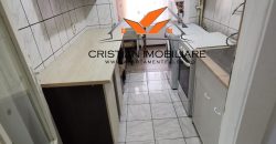 Garsoniera, etaj 2, mobilata, utilata, Cetate !