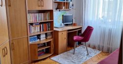 Apartament 3 camere decomandat Cetate-Mercur !