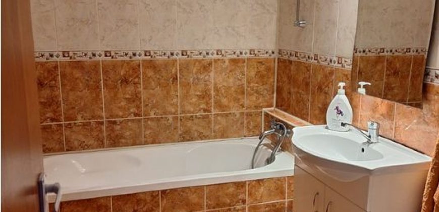 Apartament 3 camere decomandat Cetate-Mercur !