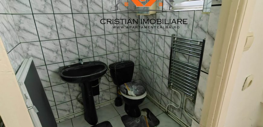 Apartament 4 camere, etaj 1 ,2 bai, mobilat, utilat, Cetate !