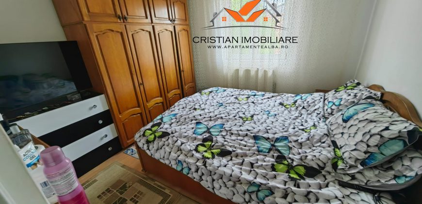 Apartament 2 camere, mobilat, utilat, Cetate !