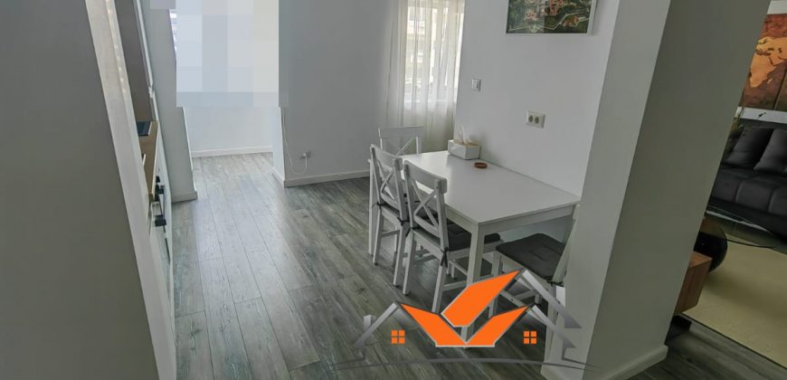 Apartament 2 camere decomandat , etaj 3 ,superfinisat, Cetate -M -uri !
