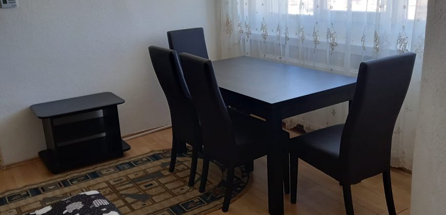 Garsoniera, mobilata, utilata, Cetate-M-uri !