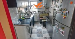 Apartament 2 camere, etaj 2, Cetate, zona buna!