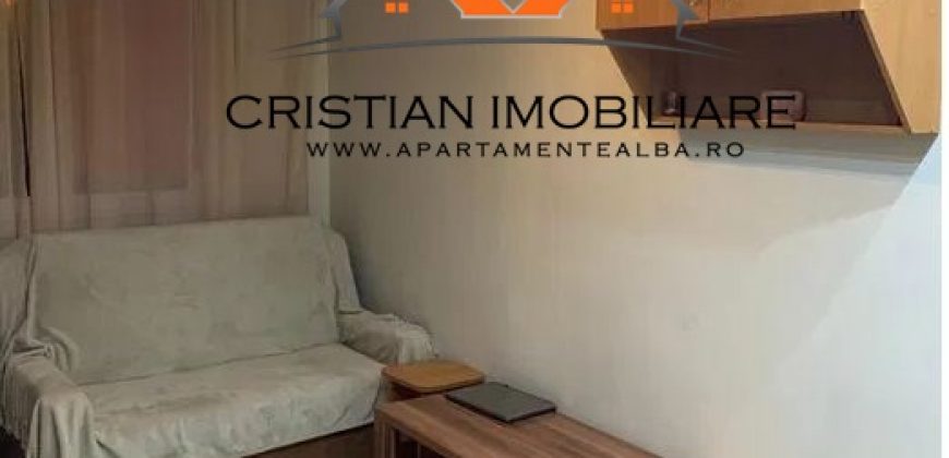 Apartament o camera , etaj 1, mobilat, utilat, Cetate!