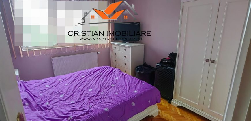 Apartament 2 camere, etaj 2, Cetate, zona buna!