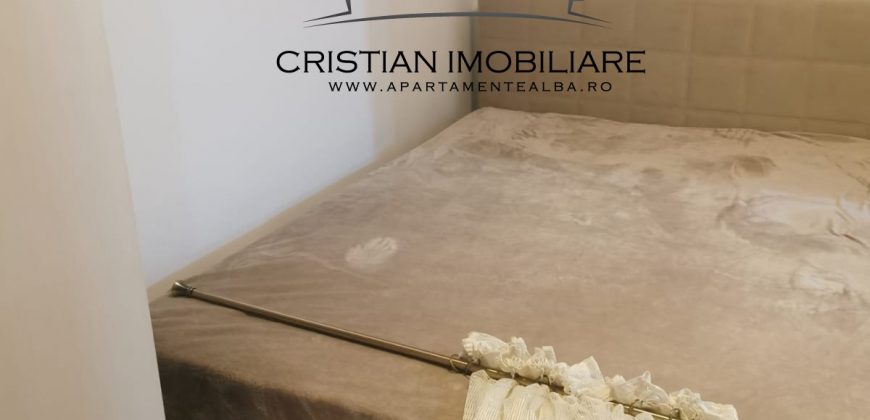 Apartament 3 camere decomandat , etaj 1, finisat, mobilat, utilat, Cetate-Liceul Sportiv!