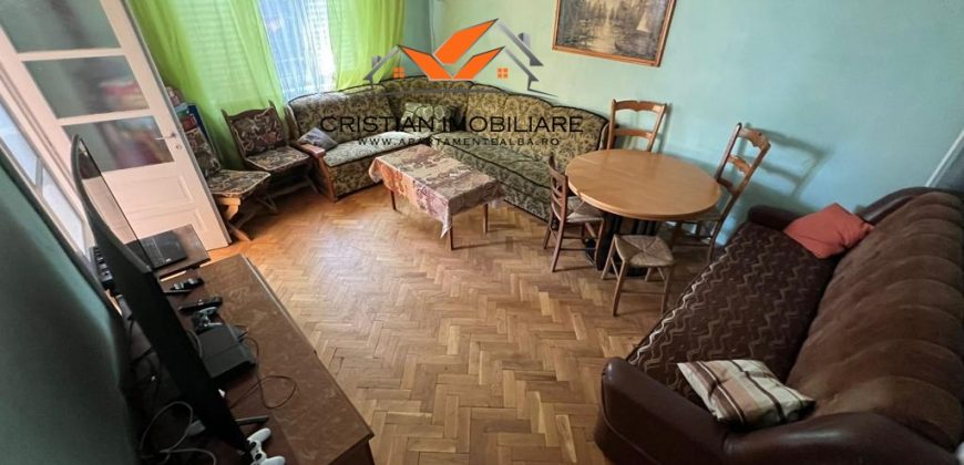 Casa 5 camere, cu garaj de inchiriat pentru echipa de muncitori!