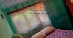 Apartament 2 camere , etaj 3, bloc de caramida, Cetate, zona buna!