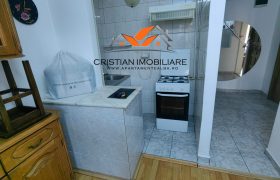 Apartament 3 camere decomandat, etaj 3, mobilat, utilat, zona Bowling- Tolstoi !