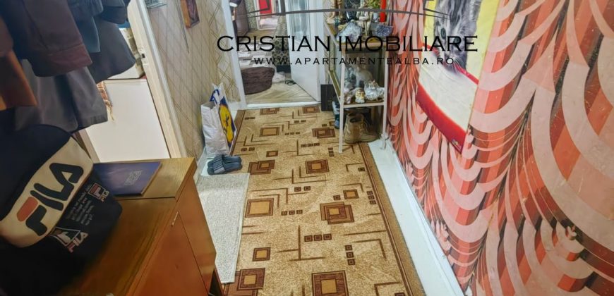 Apartament 2 camere, etaj 2, mobilat, utilat, Cetate !