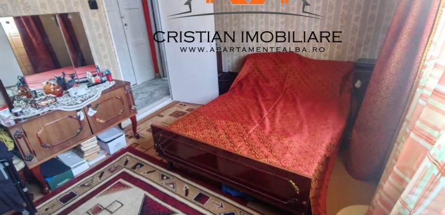 Apartament 2 camere, etaj 2, mobilat, utilat, Cetate !