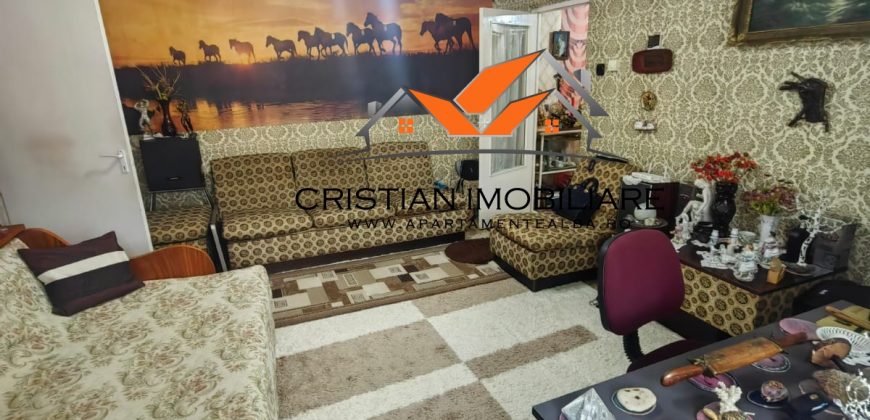 Apartament 2 camere, etaj 2, mobilat, utilat, Cetate !