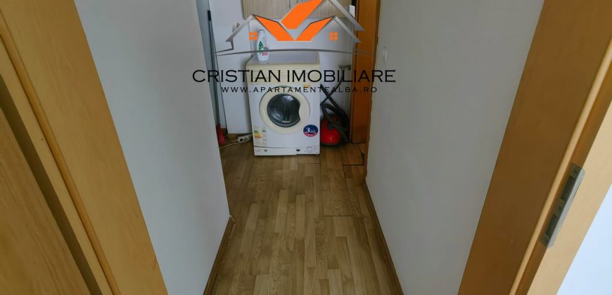 Apartament 3 camere ,finisat, mobilat, utilat, Cetate!