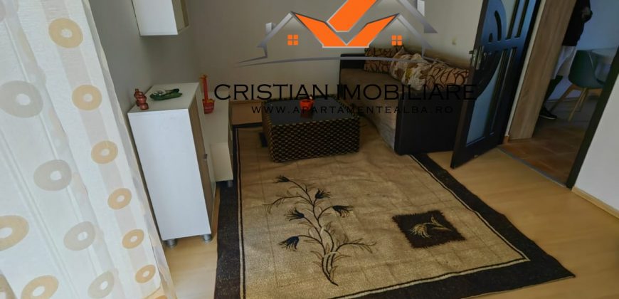 Apartament 3 camere decomandat , etaj 3, bloc nou, Cetate-PIATA!
