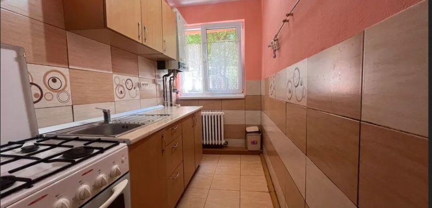 Apartament 2 camere , mobilat, utilat, Parter, Centru!