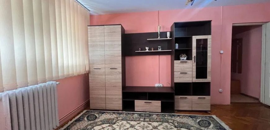 Apartament 2 camere , mobilat, utilat, Parter, Centru!