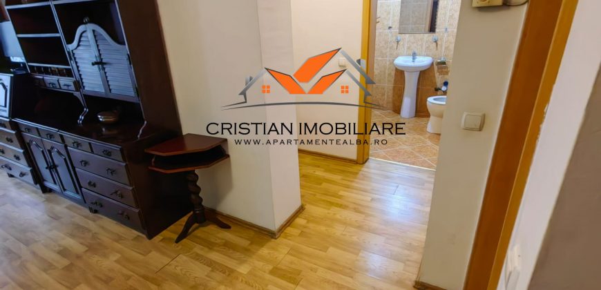 Apartament 2 camere , etaj 3, mobilat, utilat, Cetate !