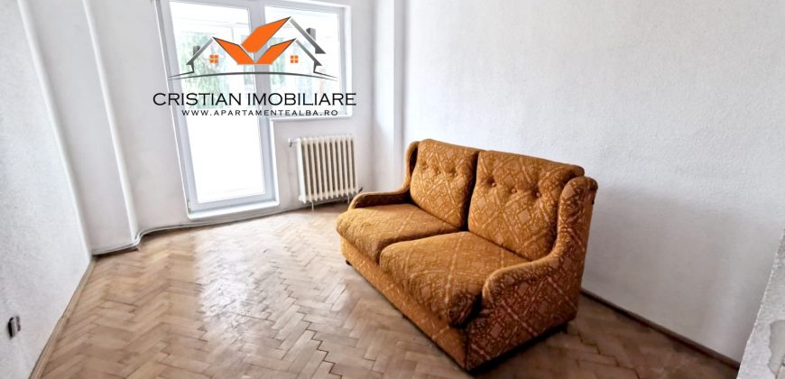 Apartament 3 camere, decomandat, Cetate-Lic. Sportiv!