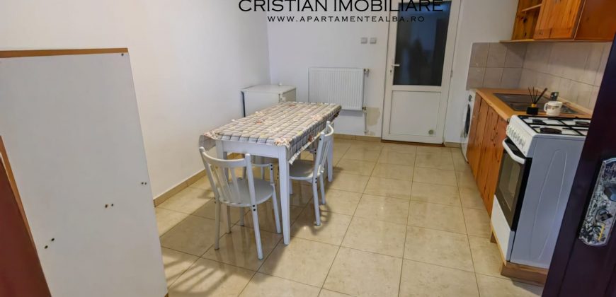 Garsoniera de inchiriat, mobilata, utilata, in vila, zona Centru!