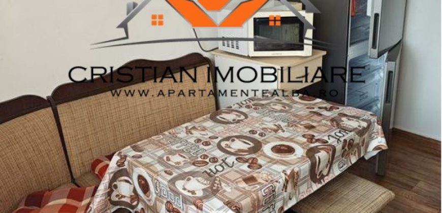 Apartament 3 camere decomandat, finisat, mobilat, utilat, Cetate-Mercur!