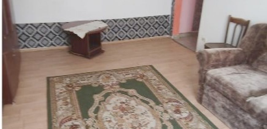 Apartament 2 camere, 42 mp, parter cu balcon,Centru!