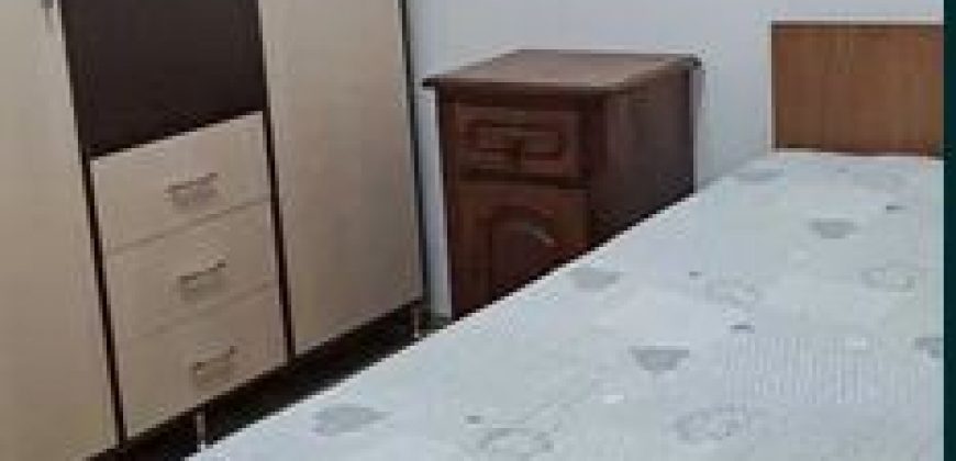 Apartament 2 camere , etaj 2, zona buna, Cetate !