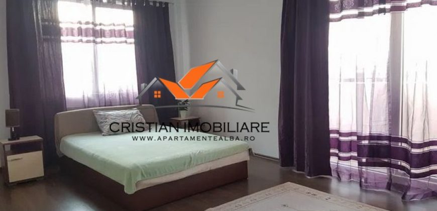 Apartament 3 camere de inchiriat, bloc nou, mobilat, utilat, Centru !