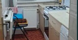 Apartament 2 camere , etaj 2, zona buna, Cetate !