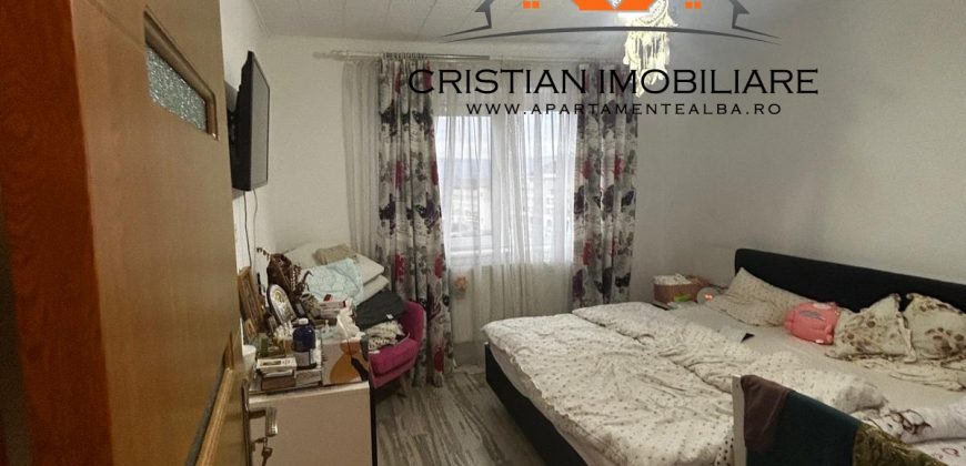 Apartament 3 camere decomandat, finisat, modificat, CENTRU!